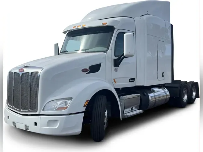 2022 Peterbilt 579c3007f6455de646f6b8fd85401eb3d41