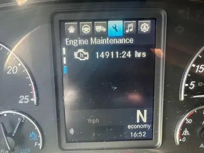 2022 Freightliner Cascadia