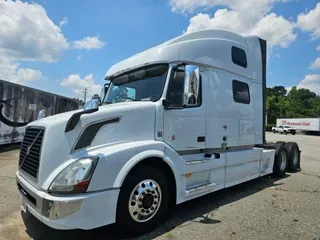 2017 Volvo VNL64T 780