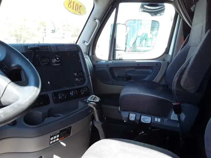 2018 FREIGHTLINER CASCADIA 125