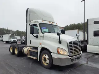 2017 FREIGHTLINER/MERCEDES CASCADIA 125