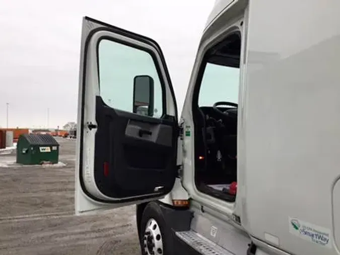 2020 Freightliner Cascadia