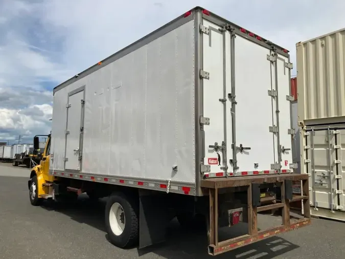 2021 FREIGHTLINER/MERCEDES M2 106