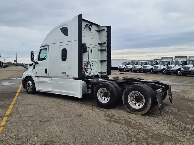 2020 FREIGHTLINER NEW CASCADIA PX12664