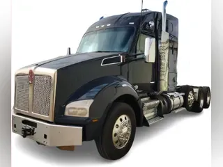 2021 Kenworth T880