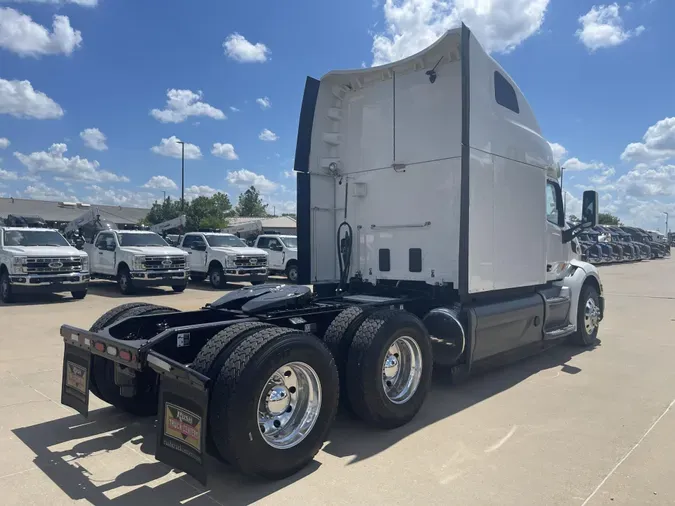 2021 Peterbilt 579