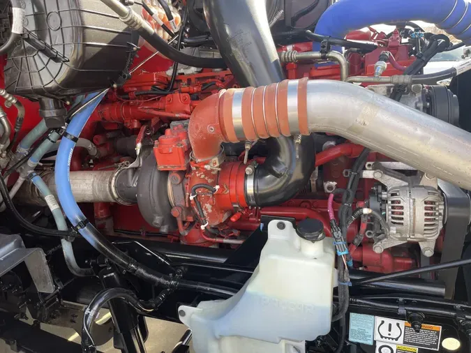 2023 Peterbilt 579c3189a28f6f4953d3bb0b26ab968ec74