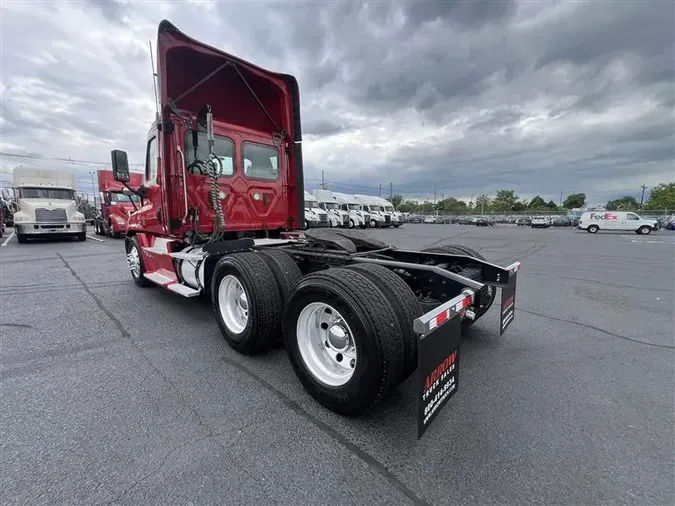 2018 FREIGHTLINER CASCADIA