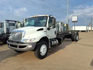 2020 NAVISTAR INTERNATIONAL MV607 (4X2)