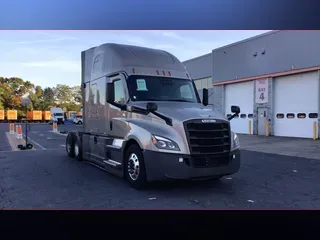 2022 Freightliner Cascadia 126