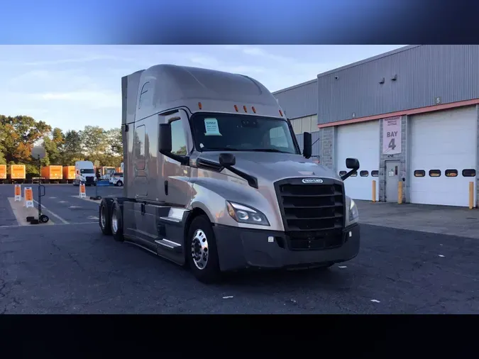 2022 Freightliner Cascadia 126c32369224132b4acad44e38877a741ee