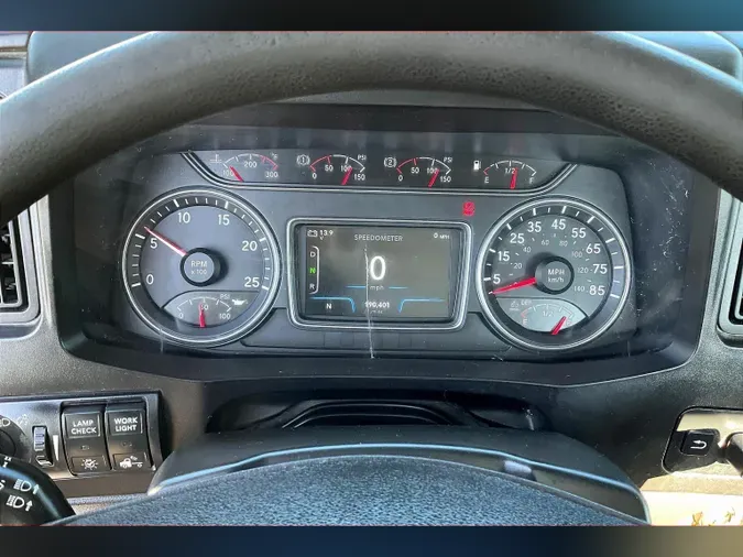 2019 INT LT625 6x4c323703bc3b8bc1a93e09e154aa86d4b