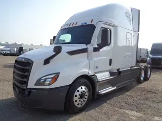 2020 FREIGHTLINER CA126