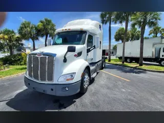 2022 Peterbilt 579