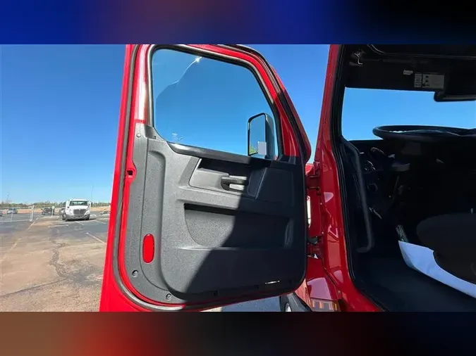 2023 FREIGHTLINER CA126