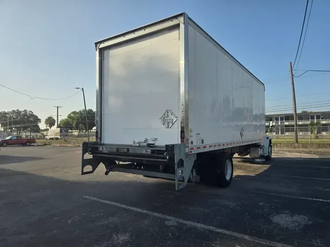 2021 FREIGHTLINER/MERCEDES M2 106