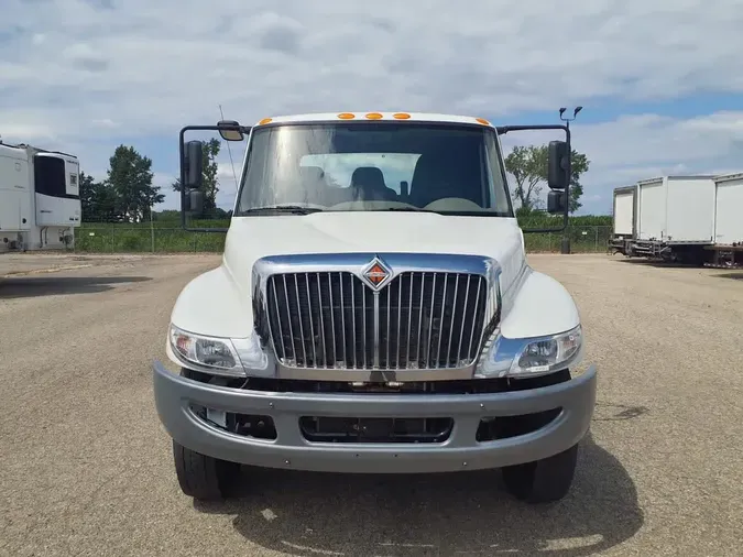 2019 NAVISTAR INTERNATIONAL 4300