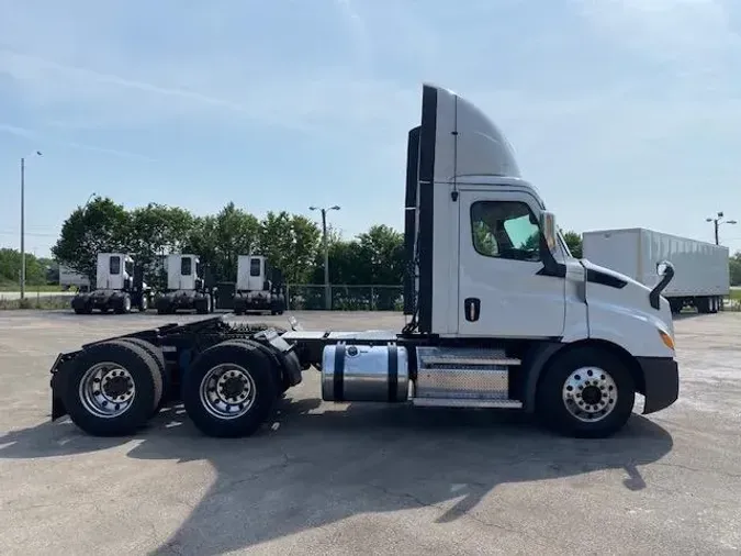 2020 Freightliner Cascadia