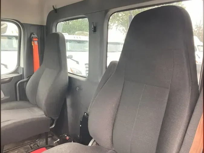2019 FREIGHTLINER NEW CASCADIA 126