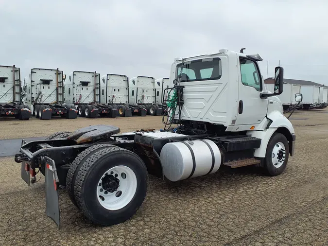 2019 NAVISTAR INTERNATIONAL RH613 DAYCAB S/A