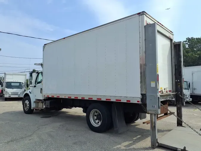 2019 FREIGHTLINER M2 106