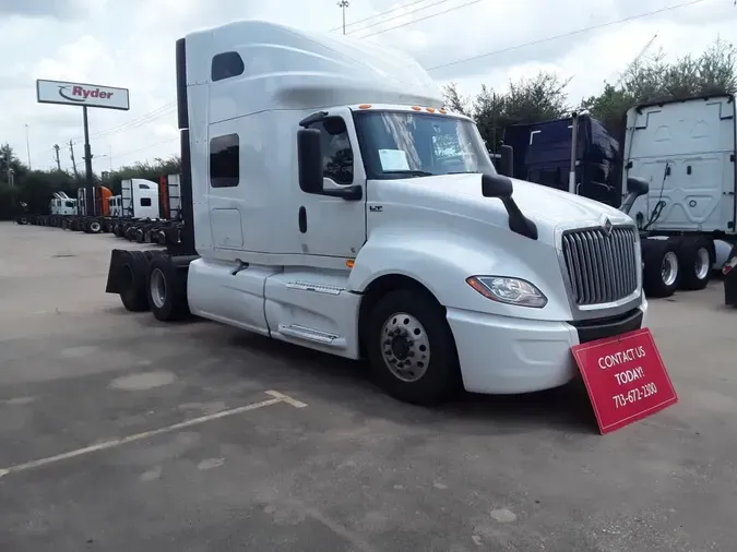 2022 NAVISTAR INTERNATIONAL LT625 SLPR CAB