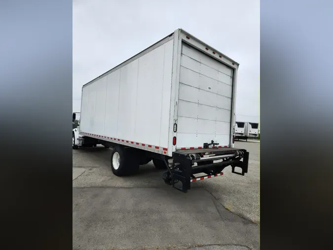 2016 FREIGHTLINER/MERCEDES M2 106