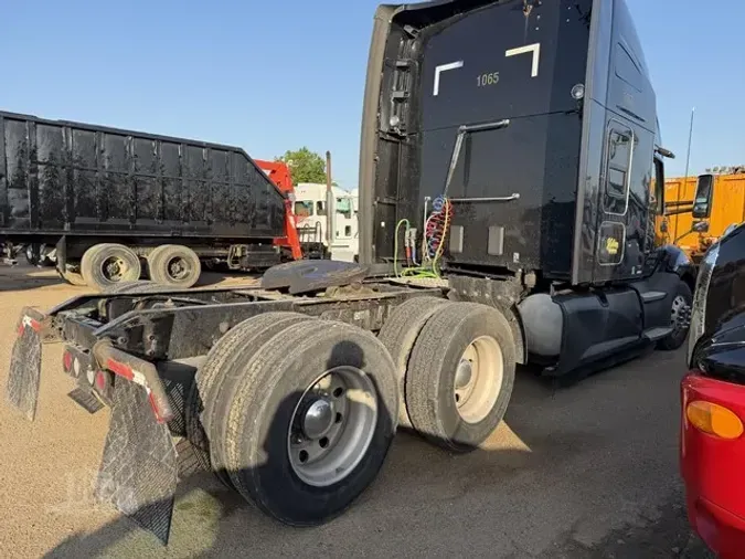 2019 KENWORTH T680