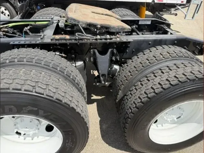 2019 International LT625