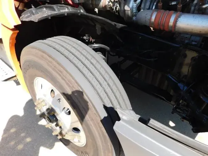 2019 Freightliner New Cascadia 126