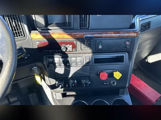 2020 INTERNATIONAL RH613