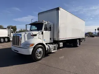 2020 Peterbilt 337