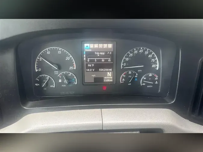 2020 FREIGHTLINER CA126
