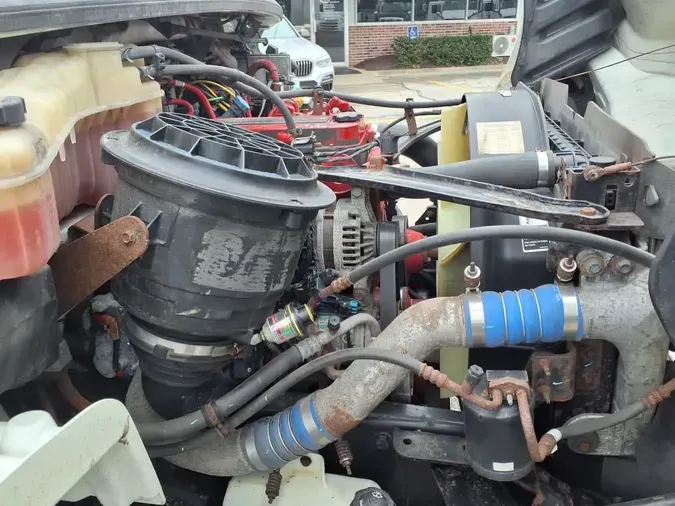 2019 FREIGHTLINER M2 106