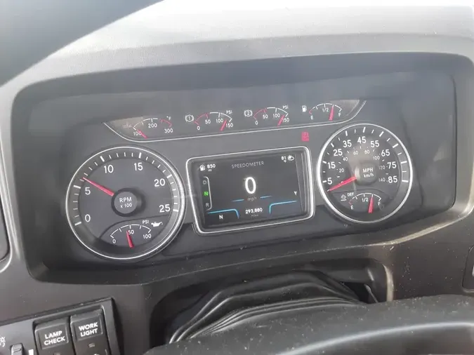2019 NAVISTAR INTERNATIONAL LT625 DAYCAB T/A
