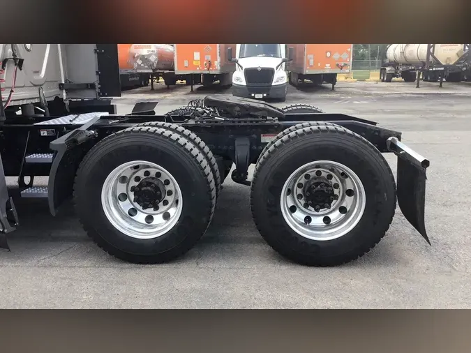 2022 Freightliner Cascadia 126