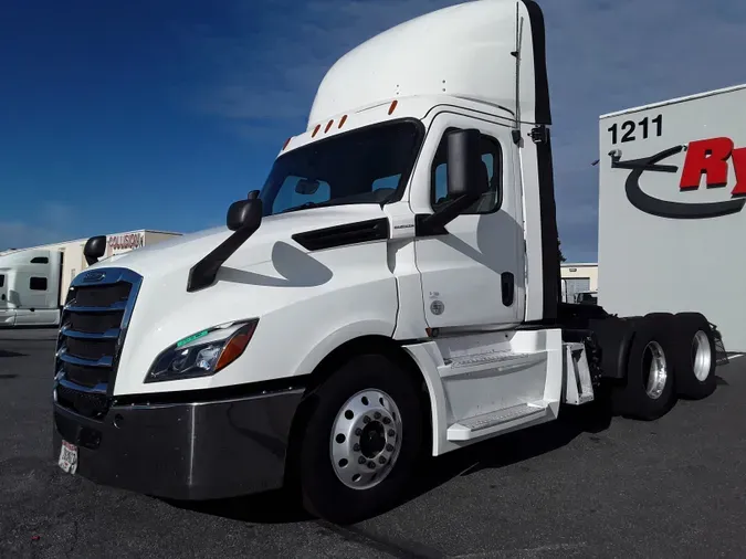 2019 FREIGHTLINER/MERCEDES NEW CASCADIA PX12664