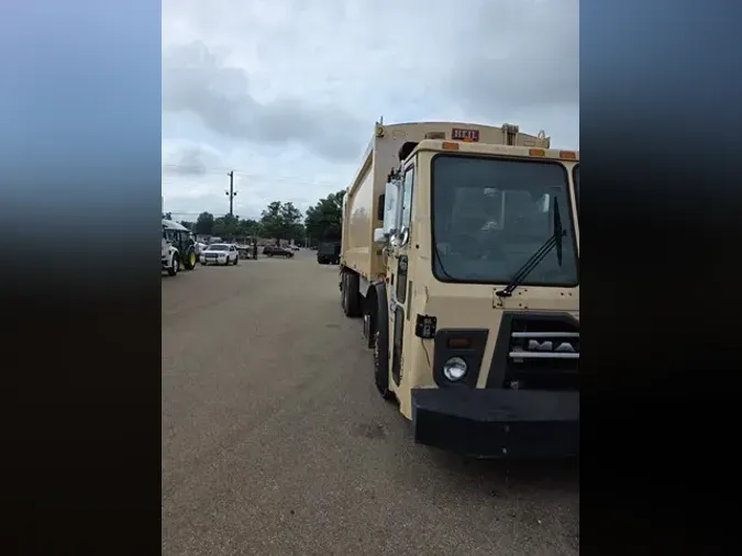 2012 MACK LEU613c34a6a9be6b4a7ed4bcac628c18bf622