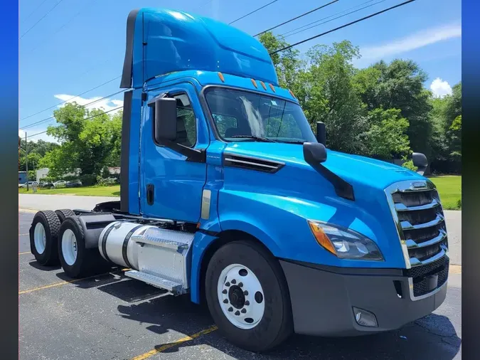 2019 FREIGHTLINER NEW CASCADIA PX12664