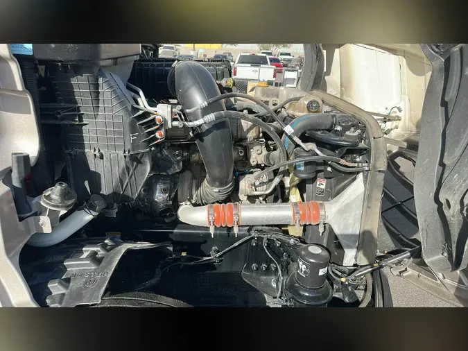 2024 Freightliner Cascadia 126