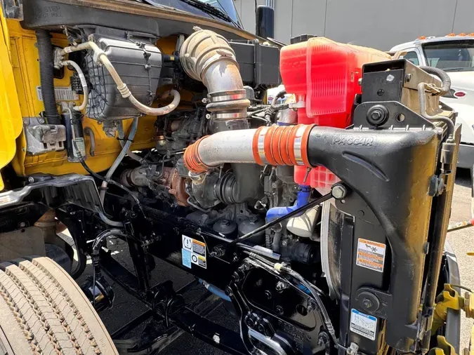 2021 Peterbilt 579c34ecf0fa916555c5df4ea1c3d6c0854