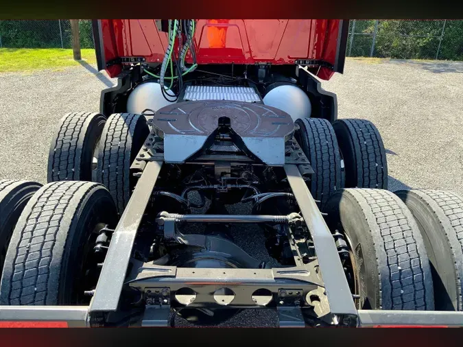 2023 INT LT625 6X4