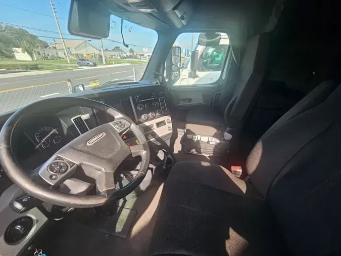 2023 FREIGHTLINER/MERCEDES NEW CASCADIA PX12664