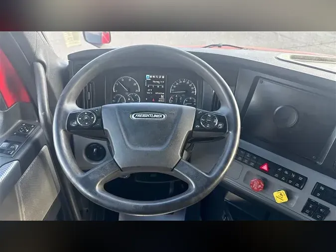 2022 FREIGHTLINER CA126