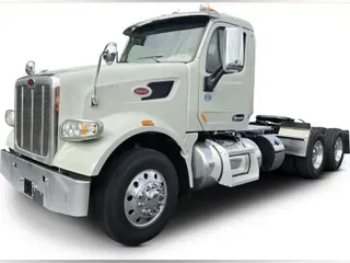 2022 Peterbilt 567