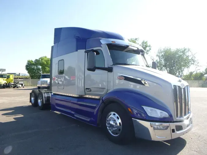 2022 Peterbilt 579c35aa31229e637b9f1dbd84df5b9aafa
