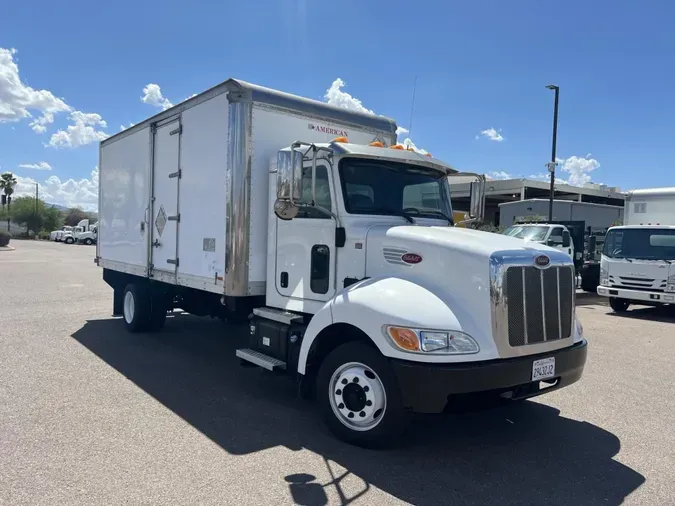 2019 Peterbilt 325