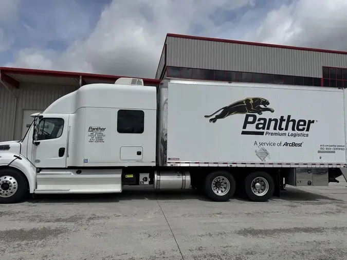 2019 Freightliner M2 112