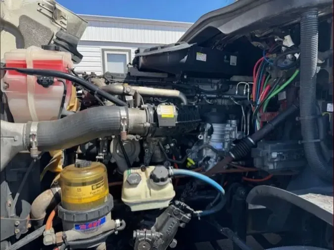 2018 FREIGHTLINER CASCADIA 125