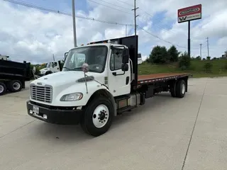 2018 Freightliner M2 106